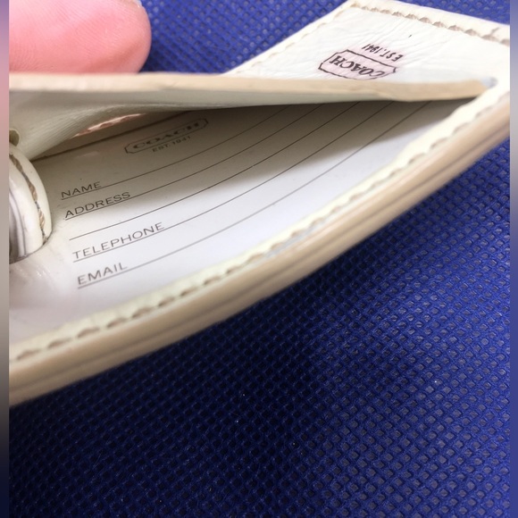 Coach Patent Crinkle Leather Gold Lettering ID Tag Luggage Tag - Picture 5 of 6